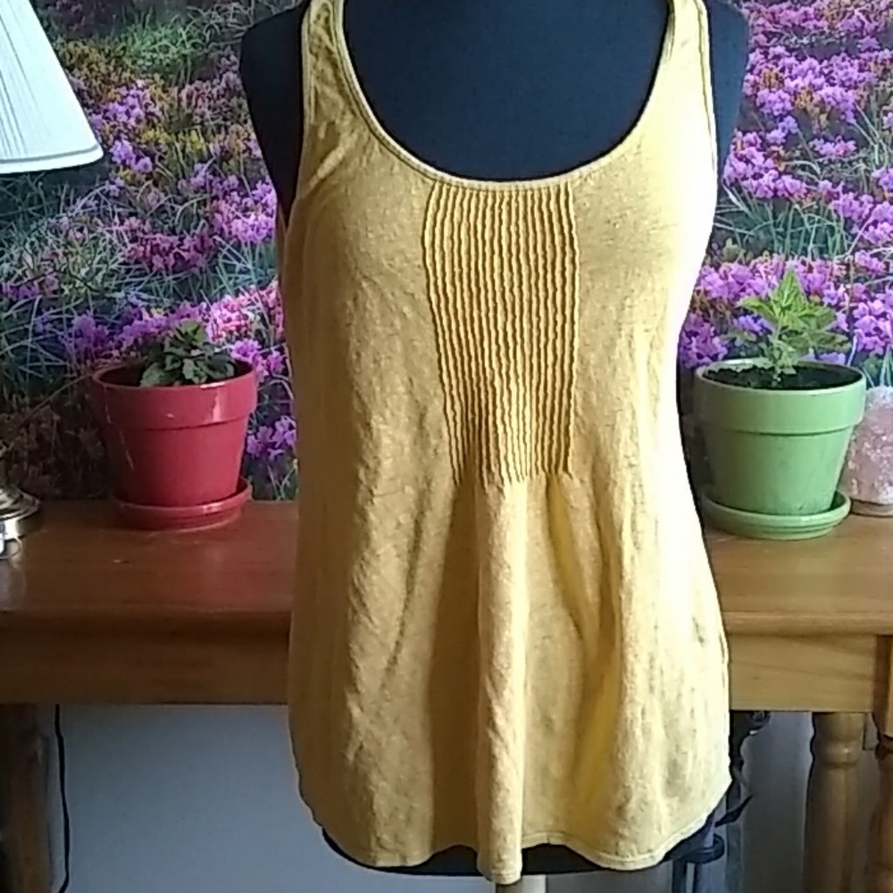 Ellen Fisher Gold Top